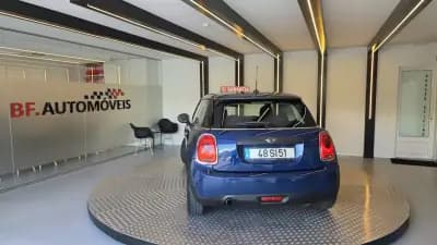 Vendo MINI 2014 - 10900 EUR, 209521 km - AUTO.MOTO.pt
