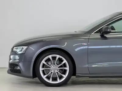 Vendo Audi A5 2015 - 21990 EUR, 59192 km - AUTO.MOTO.pt