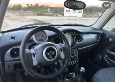 Vendo MINI One 2002 - 5499 EUR, 297000 km - AUTO.MOTO.pt