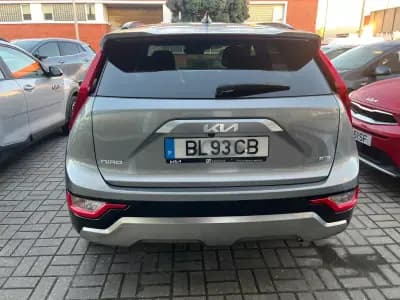 Vendo Kia Niro 2024 - 29500 EUR, 25000 km - AUTO.MOTO.pt