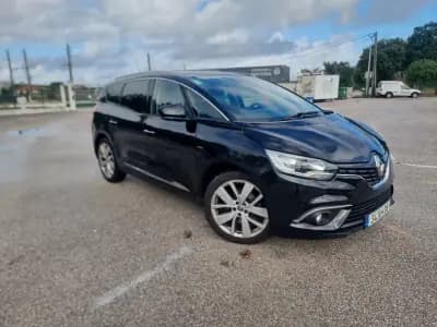 Sell Renault Grand Scénic 2019 - 10900 EUR, 265000 km - AUTO.MOTO.pt