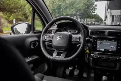 Sell Citroën C3 2024 - 13990 EUR, 21393 km - AUTO.MOTO.pt