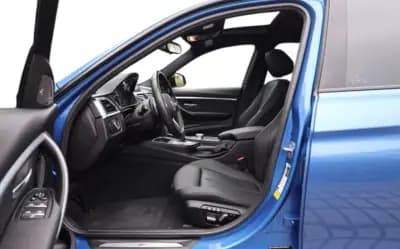 Vendo BMW 2018 - 43990 EUR, 61489 km - AUTO.MOTO.pt