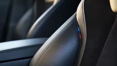 Sell BMW 320 2020 - 29999 EUR, 166000 km - AUTO.MOTO.pt