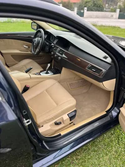 Vendo BMW 520 2008 - 8700 EUR, 269812 km - AUTO.MOTO.pt