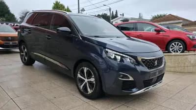 Vendo Peugeot 5008 2019 - 17990 EUR, 131000 km - AUTO.MOTO.pt