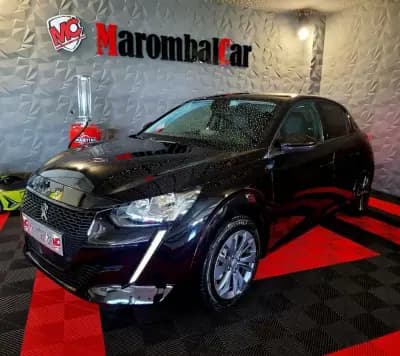 Vendo Peugeot e-208 2022 - 27500 EUR, 7504 km - AUTO.MOTO.pt