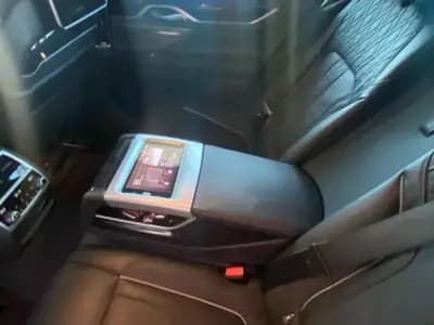 Vendo BMW 740 2021 - 66900 EUR, 56181 km - AUTO.MOTO.pt