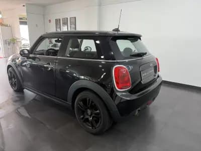 Vendo MINI 2016 - 15000 EUR, 90000 km - AUTO.MOTO.pt