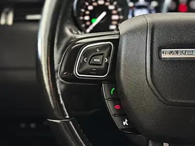 Vendo Land Rover Range Rover Evoque 2015 - 23500 EUR, 152000 km - AUTO.MOTO.pt