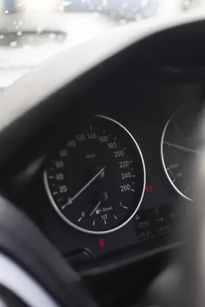 Sell BMW 114 2017 - 16900 EUR, 135925 km - AUTO.MOTO.pt