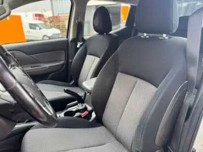 Sell Mitsubishi L200 2019 - 27900 EUR, 174579 km - AUTO.MOTO.pt