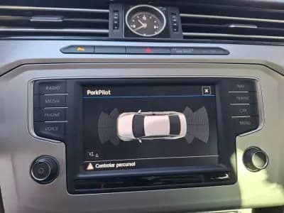 Sell Volkswagen Passat 2016 - 14500 EUR, 181600 km - AUTO.MOTO.pt