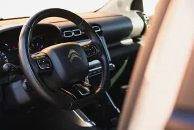 Sell Citroën C3 Aircross 2022 - 14000 EUR, 76760 km - AUTO.MOTO.pt