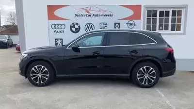 Sell Mercedes-Benz GLC 220 2024 - 69680 EUR, 20294 km - AUTO.MOTO.pt
