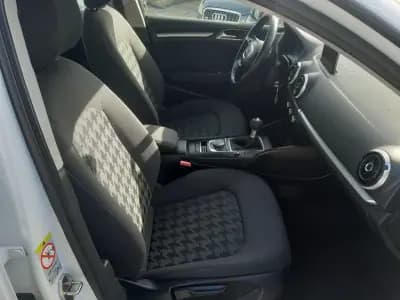 Vendo Audi A3 Sportback 2013 - 13000 EUR, 193468 km - AUTO.MOTO.pt