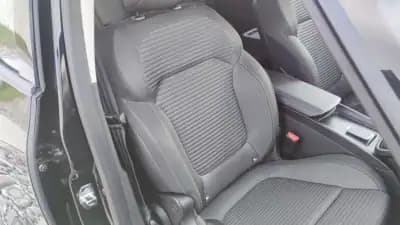 Vendo Renault Scénic 2017 - 12990 EUR, 172302 km - AUTO.MOTO.pt