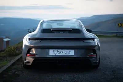 Vendo Porsche 992 2022 - 195000 EUR, 20350 km - AUTO.MOTO.pt