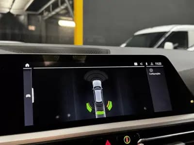 Vendo BMW 318 2022 - 29990 EUR, 100253 km - AUTO.MOTO.pt