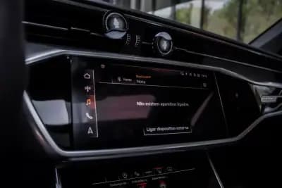 Vendo Audi RS6 Avant 2021 - 114000 EUR, 74634 km - AUTO.MOTO.pt