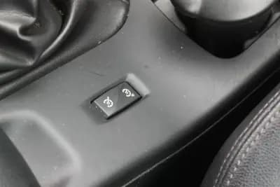 Vendo Renault Mégane 2011 - 8450 EUR, 134000 km - AUTO.MOTO.pt