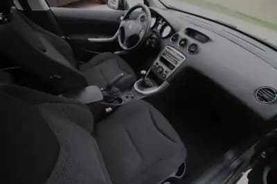 Vendo Peugeot 308 SW 2009 - 4990 EUR, 299000 km - AUTO.MOTO.pt