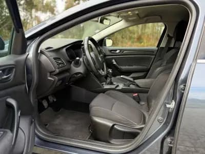 Sell Renault Mégane 2019 - 15990 EUR, 167000 km - AUTO.MOTO.pt