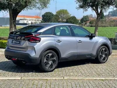 Vendo Citroën C4 2022 - 18450 EUR, 89000 km - AUTO.MOTO.pt