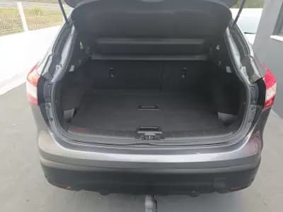 Vendo Nissan Qashqai 2016 - 12500 EUR, 183100 km - AUTO.MOTO.pt