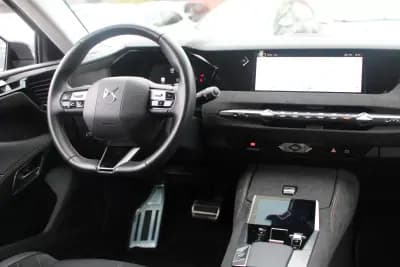 Vendo DS DS4 2024 - 29990 EUR, 10000 km - AUTO.MOTO.pt