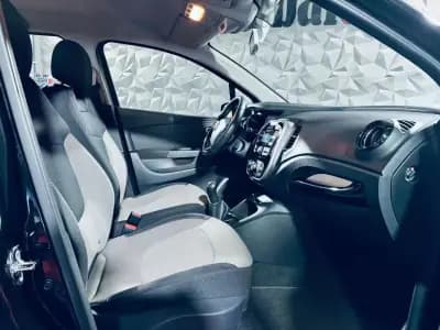 Sell Renault Captur 2016 - 11990 EUR, 114588 km - AUTO.MOTO.pt