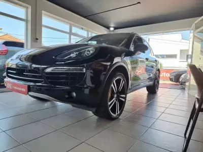 Sell Porsche Cayenne 2012 - 24990 EUR, 267800 km - AUTO.MOTO.pt