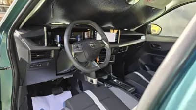 Vendo Opel Frontera 2025 - 23850 EUR, 8500 km - AUTO.MOTO.pt