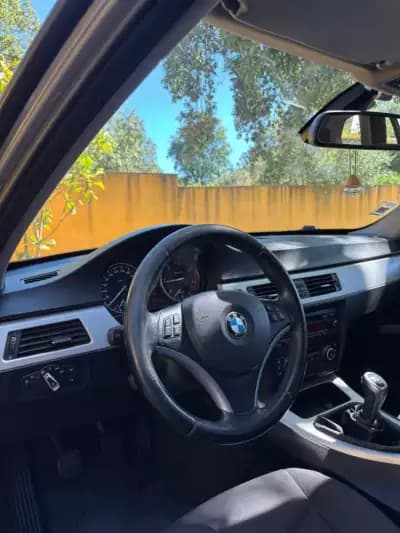 Sell BMW 318 2009 - 7900 EUR, 317000 km - AUTO.MOTO.pt