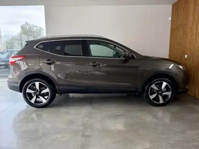 Sell Nissan Qashqai 2015 - 14500 EUR, 171000 km - AUTO.MOTO.pt