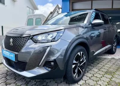 Vendo Peugeot 2008 2022 - 17950 EUR, 59000 km - AUTO.MOTO.pt