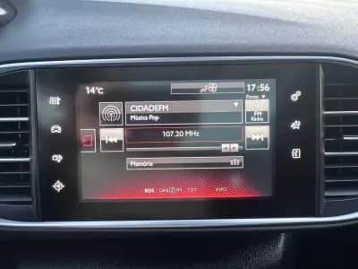 Sell Peugeot 308 SW 2015 - 12900 EUR, 140000 km - AUTO.MOTO.pt