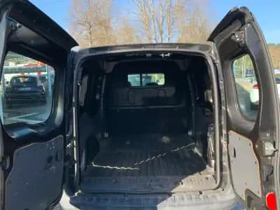 Vendo Renault Kangoo dCi 2017 - 12450 EUR, 139331 km - AUTO.MOTO.pt