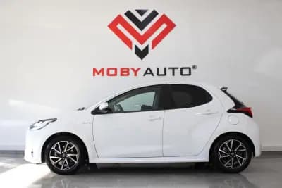 Sell Toyota Yaris 2021 - 19400 EUR, 90004 km - AUTO.MOTO.pt