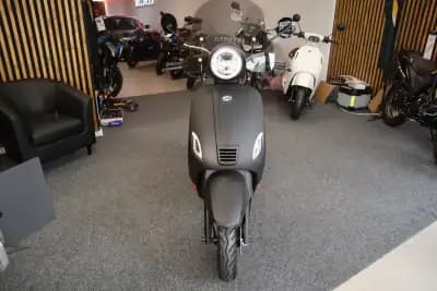 Sell 2025 - 1990 EUR, 1 km - AUTO.MOTO.pt