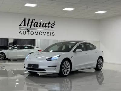 Sell Tesla Model 3 2019 - 24890 EUR, 118800 km - AUTO.MOTO.pt