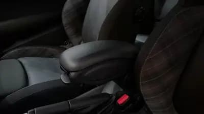 Vendo MINI Cooper 2014 - 11990 EUR, 116384 km - AUTO.MOTO.pt