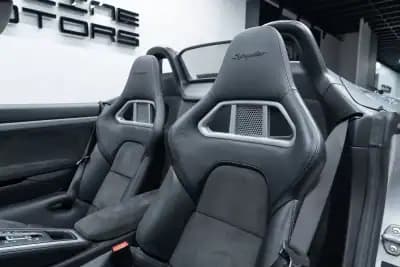 Vendo Porsche 718 Spyder 2020 - 129950 EUR, 16000 km - AUTO.MOTO.pt