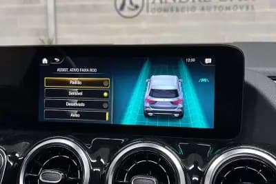 Vendo Mercedes-Benz GLA 250 2022 - 34950 EUR, 58115 km - AUTO.MOTO.pt