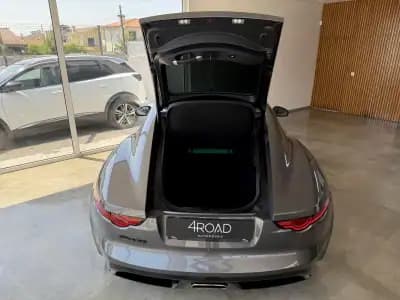 Vendo Jaguar F-Type 2018 - 46000 EUR, 64200 km - AUTO.MOTO.pt