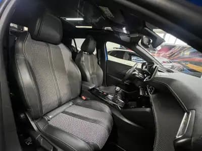 Sell Peugeot 208 2021 - 15990 EUR, 40000 km - AUTO.MOTO.pt