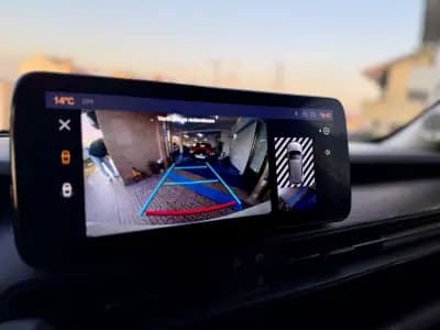 Sell Jeep Avenger 2025 - 21950 EUR, 4000 km - AUTO.MOTO.pt