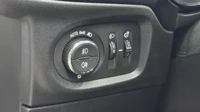 Sell Opel Corsa 2023 - 14770 EUR, 37000 km - AUTO.MOTO.pt