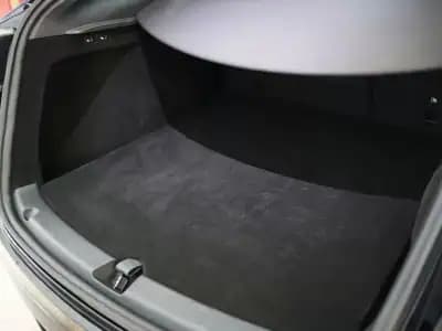 Vendo Tesla Model Y 2022 - 41900 EUR, 27000 km - AUTO.MOTO.pt