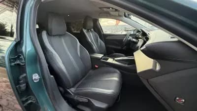 Vendo Peugeot 308 SW 2023 - 22990 EUR, 145000 km - AUTO.MOTO.pt